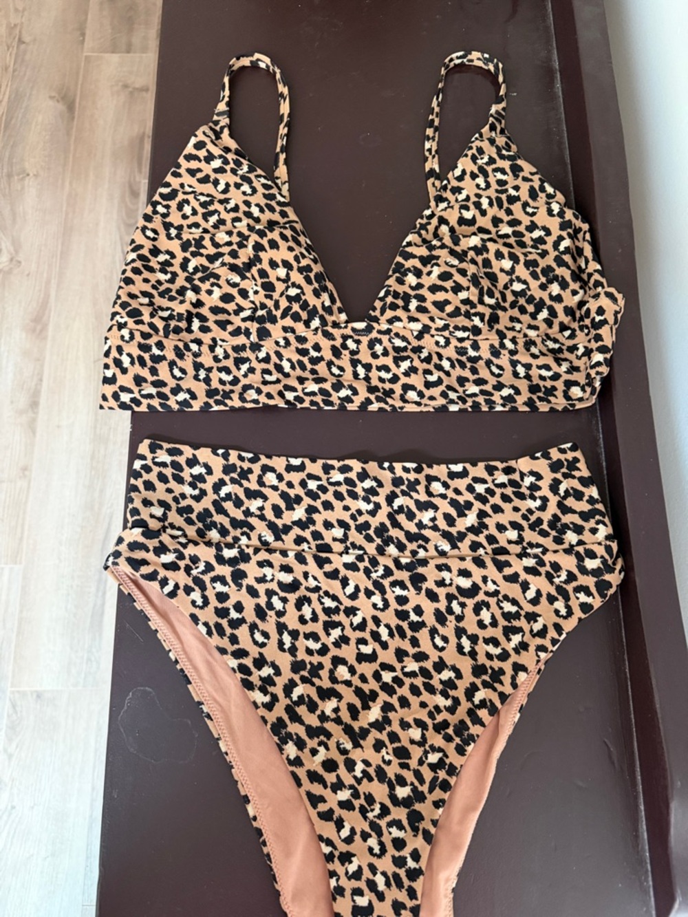 Aerie Deep Plunge, High-Waist Bikini Set - Women Swim - Cheetah